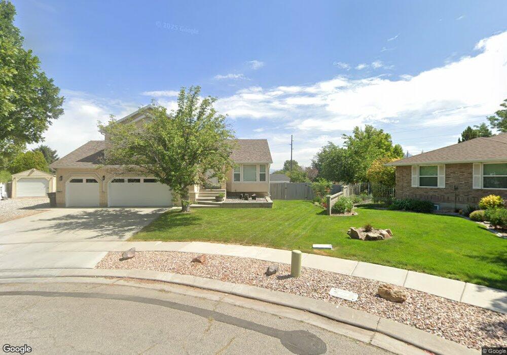 9515 Misty Oaks Cir, South Jordan, UT 84095 - photo 1