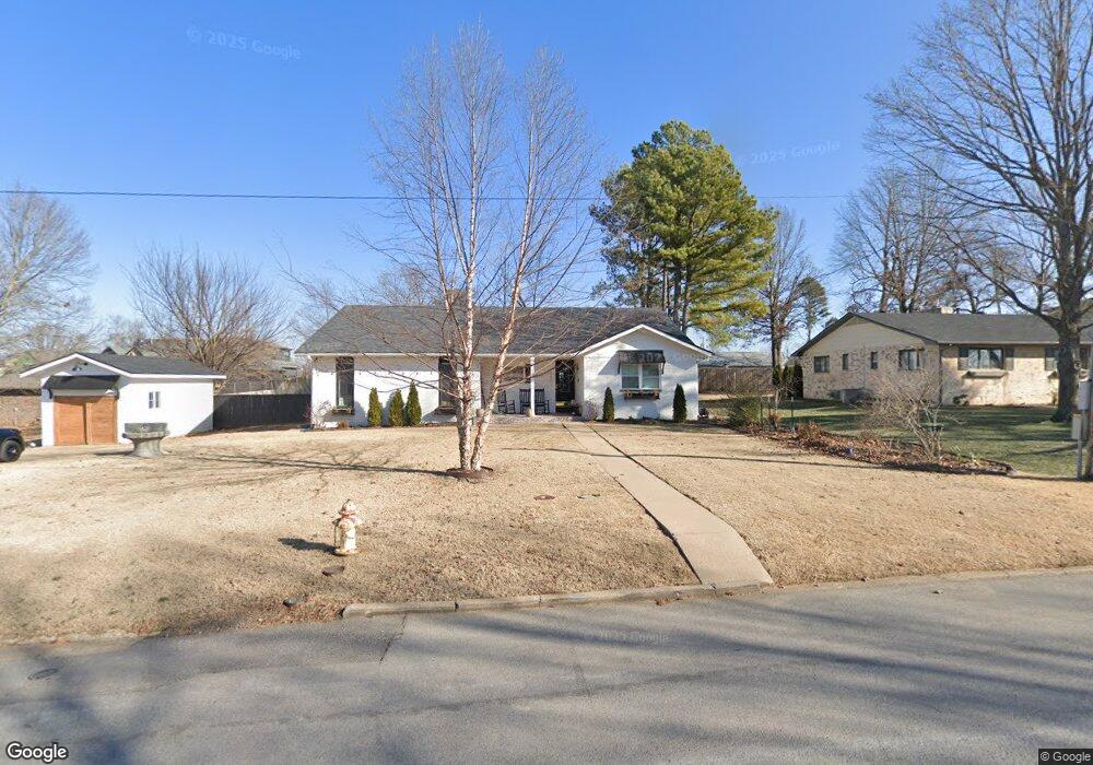 910 NW B St, Bentonville, AR 72712 - photo 1