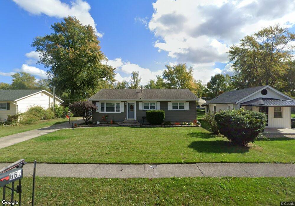 661 Pasadena Ave, Sheffield Lake, OH 44054 - photo 1