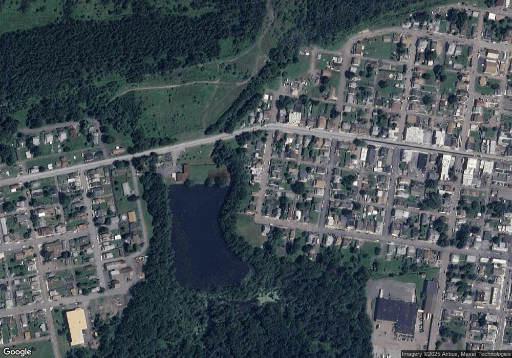 38 S Harrison St, McAdoo, PA 18237 - photo 1