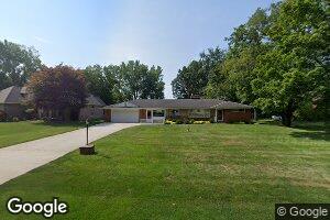 9127 Lake Rd, Grosse Ile, MI 48138