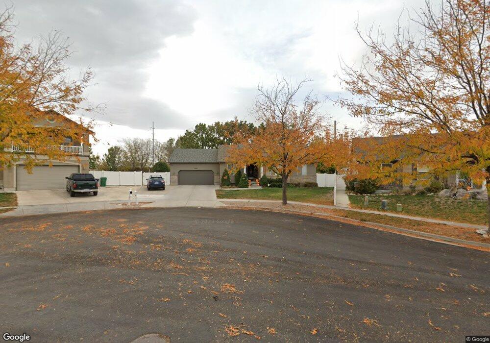 2224 S 925 W, Woods Cross, UT 84087 - photo 1