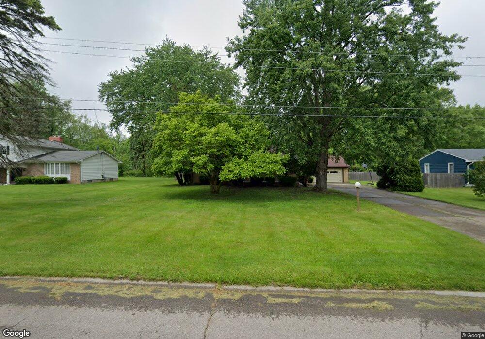 5185 Woodcliff Dr, Flint, MI 48504 - photo 1