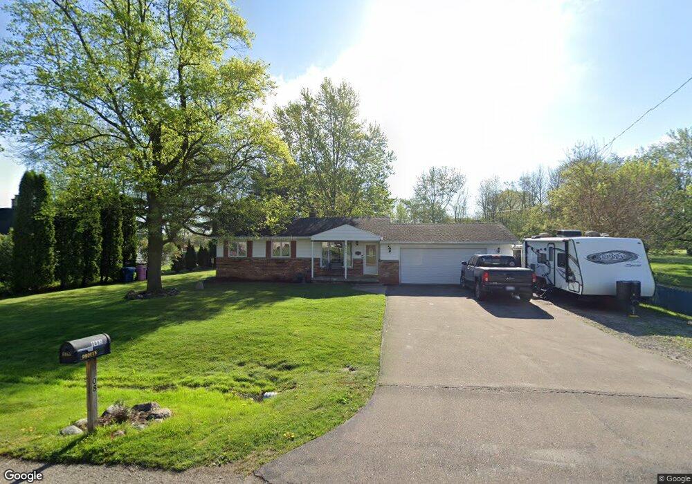 6085 Wendt Dr, Flint, MI 48507 - photo 1