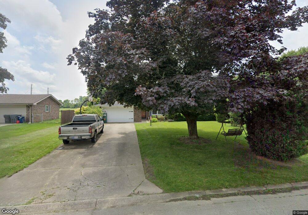 3511 Ridgeway Dr, Anderson, IN 46012 - photo 1