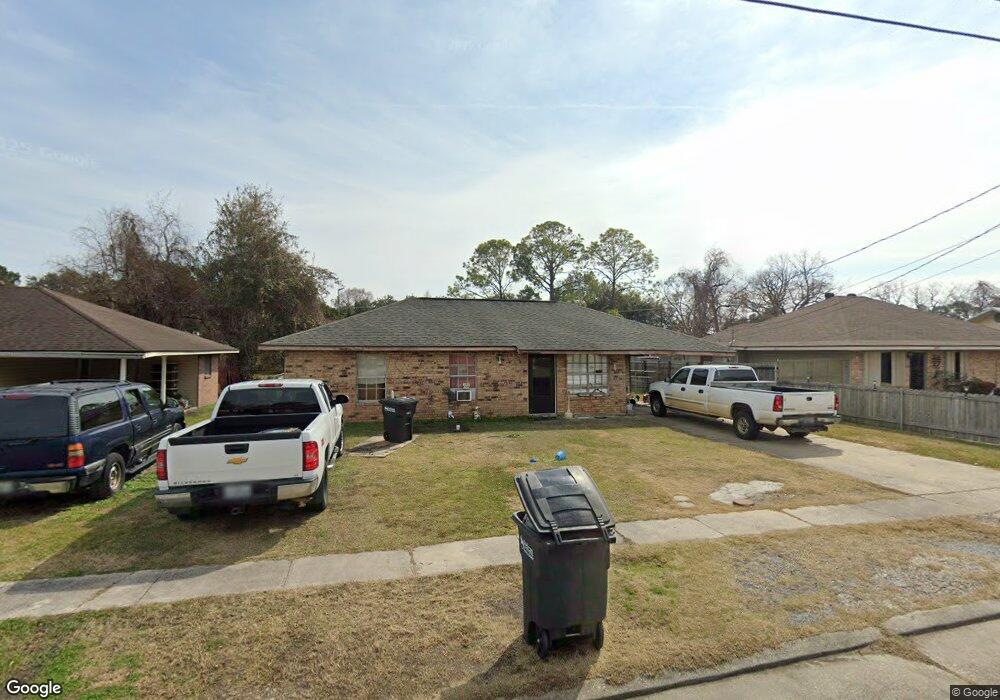 1217 Versailles Crescent, New Iberia, LA 70560 - photo 1