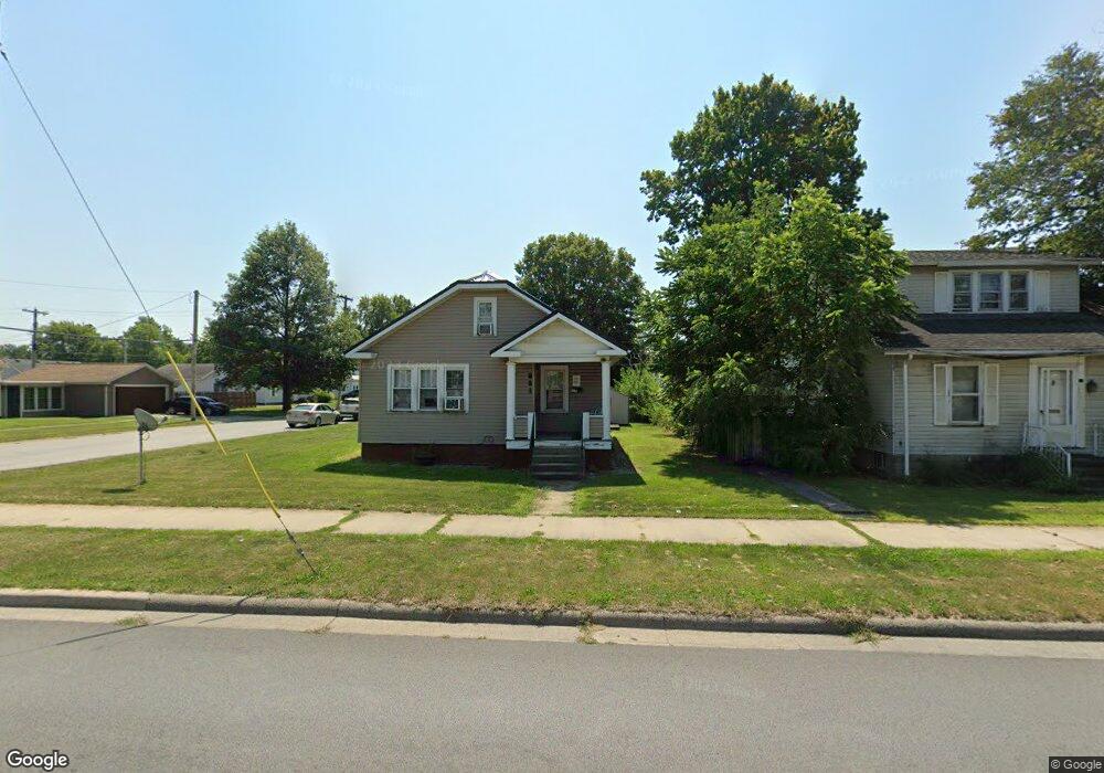 821 E 7th St, Auburn, IN 46706 - photo 1