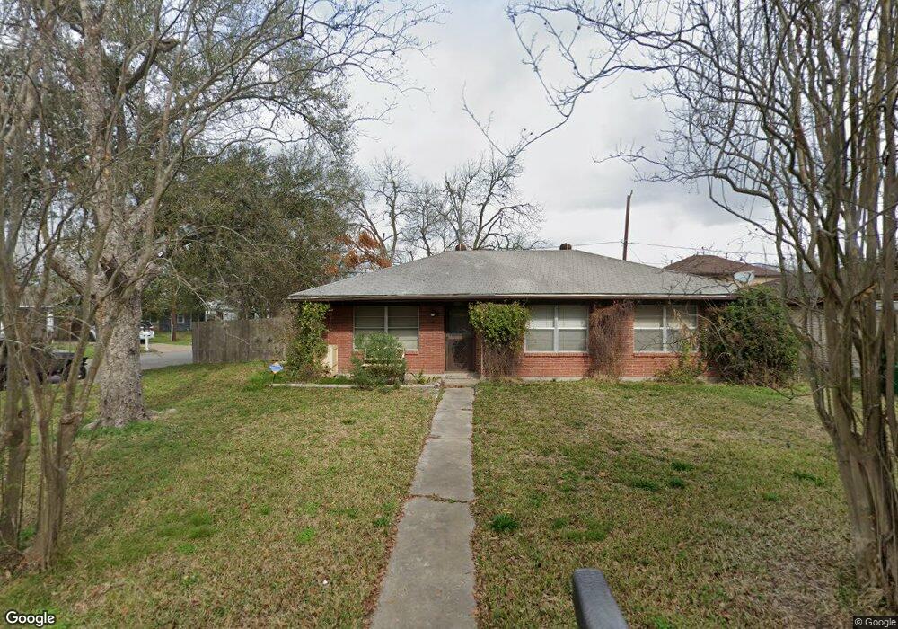 2907 Trenton Rd, Houston, TX 77093 - photo 1