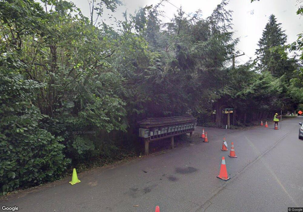 7304 Island Crest Way, Mercer Island, WA 98040 - photo 1