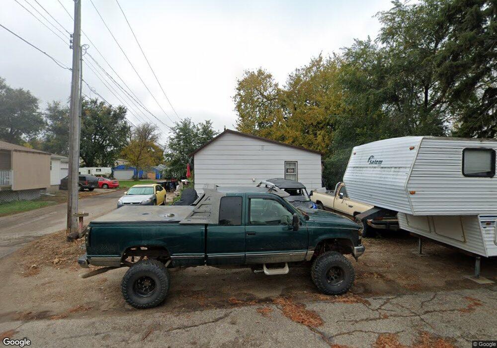 505 4th Ave SE, Mandan, ND 58554 - photo 1