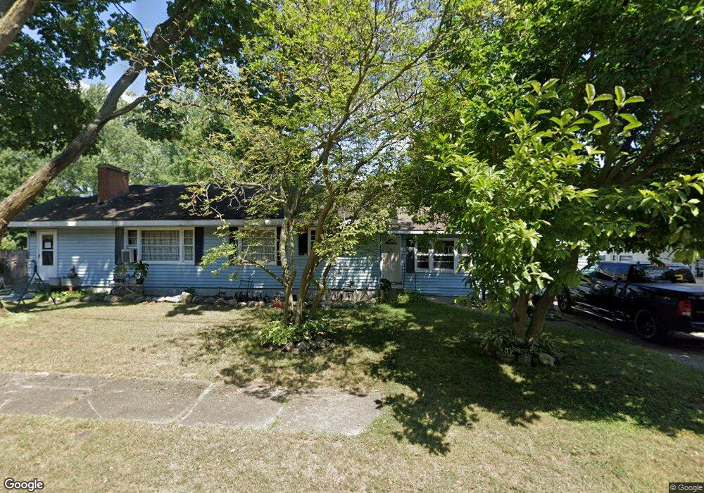 1425 Maple St, Niles, MI 49120 - photo 1