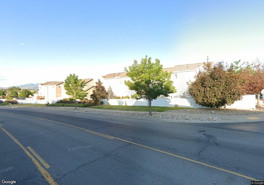 7621 Yellowwood Ln, West Jordan, UT 84081 - photo 1