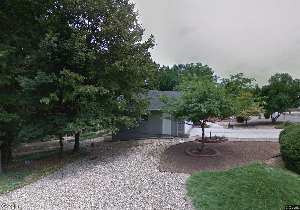 2 Singleton Dr, Bella Vista, AR 72715 - photo 1