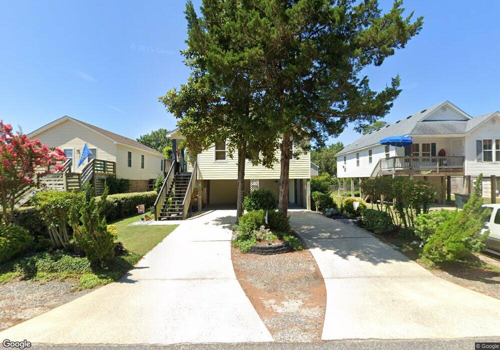 1310 Elizabeth St unit 5, Kill Devil Hills, NC 27948 - photo 1