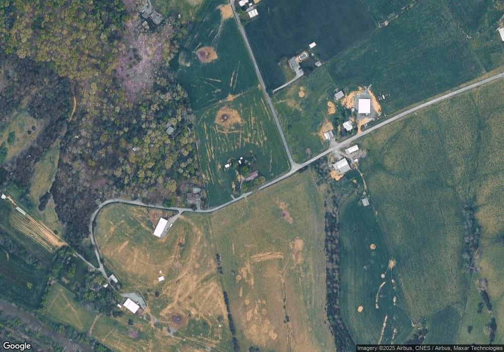 407 Pine Top Rd, Fort Defiance, VA 24437 - photo 1