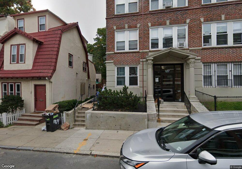 129 Sutherland Rd unit M, Brighton, MA 02135 - photo 1