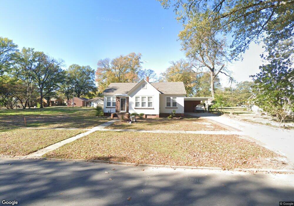 908 S Grand Ave, Stuttgart, AR 72160 - photo 1