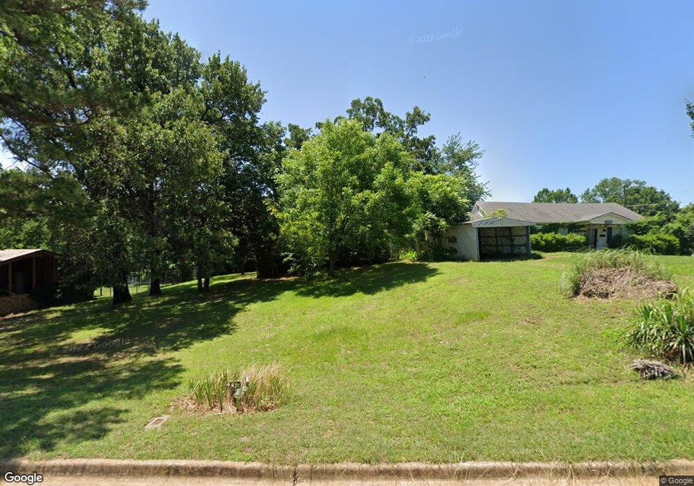 2700 1/2 W Washington St, Denison, TX 75020 - photo 1