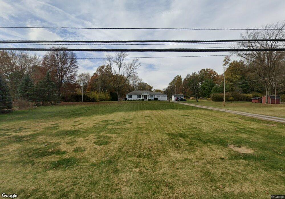 2772 Yoakam Rd, Lima, OH 45806 - photo 1