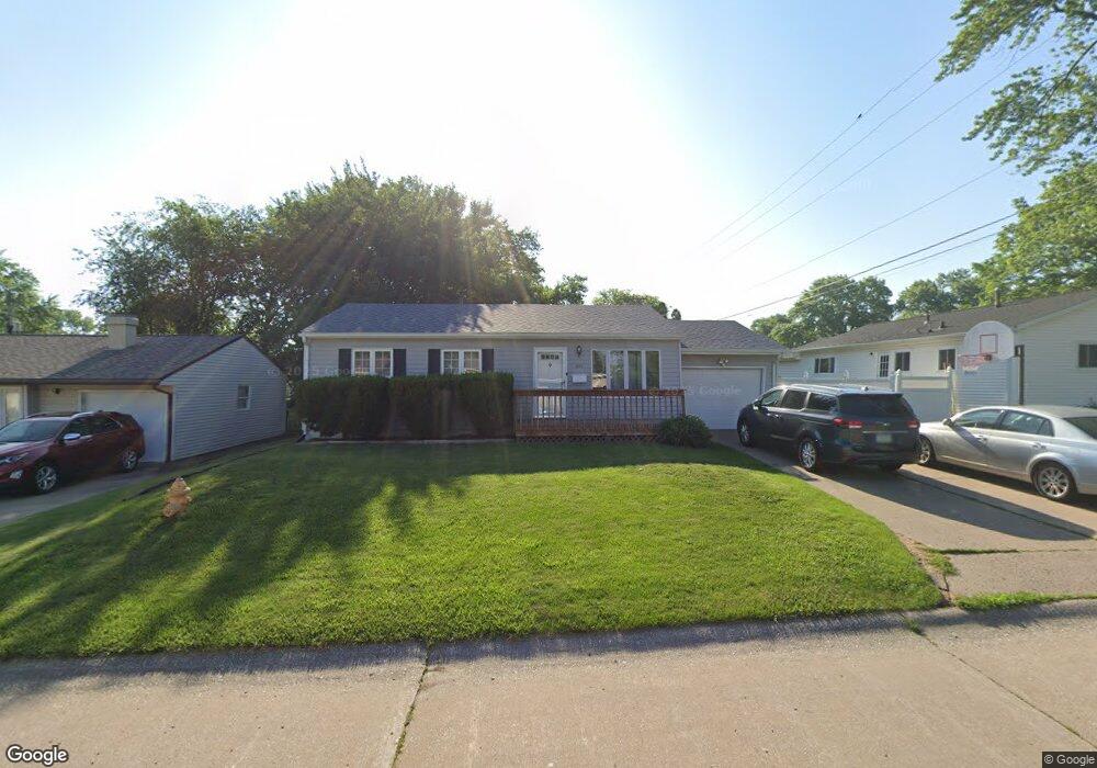 3013 Hyperion Rd, Bettendorf, IA 52722 - photo 1