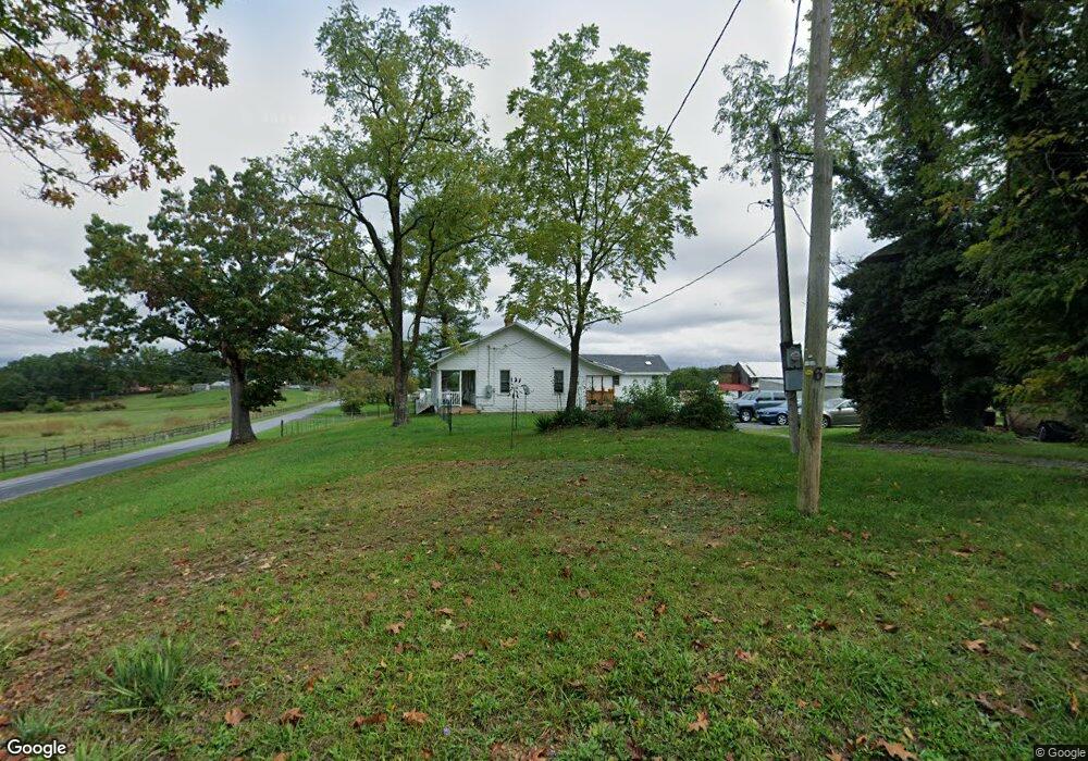 6 Cloverleaf Ln, Stuarts Draft, VA 24477 - photo 1