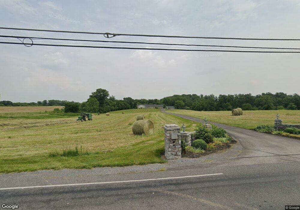 114 Warm Spring Rd, Chambersburg, PA 17202 - photo 1