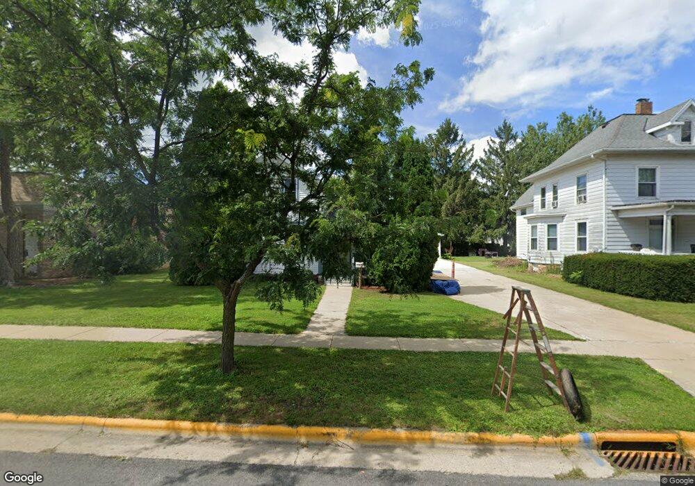 43 N Madison St, Evansville, WI 53536 - photo 1