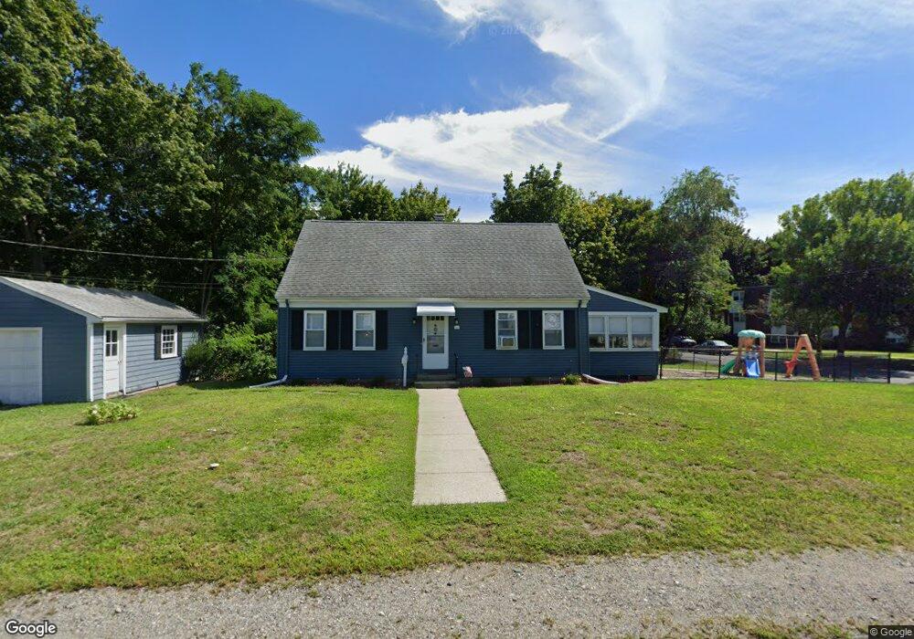 194 Arnold St, Riverside, RI 02915 - photo 1