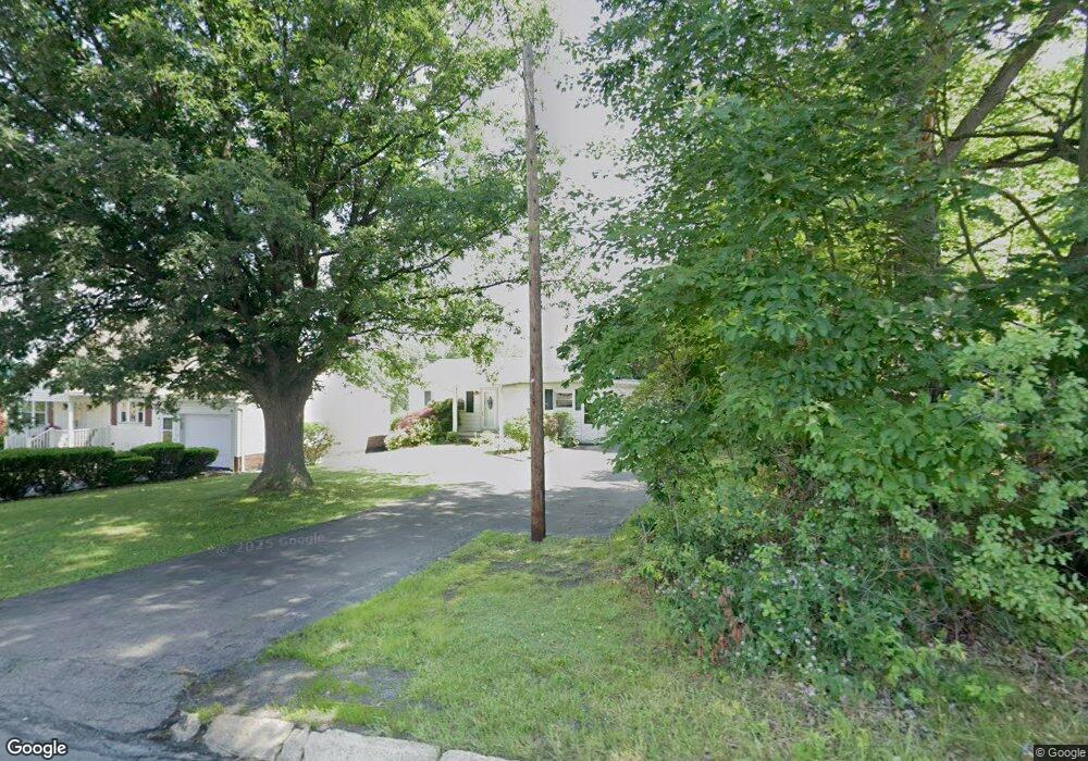 621 Suscon Rd, Pittston, PA 18640 - photo 1