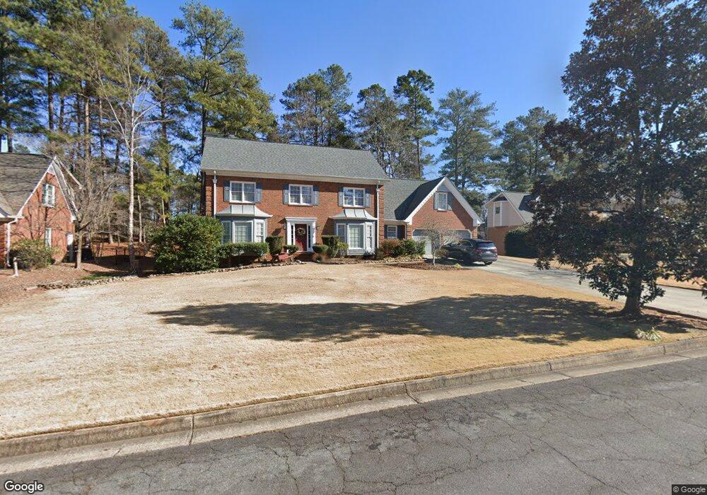 10045 Fairway Village Dr, Roswell, GA 30076 - photo 1