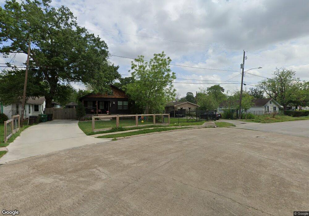 3121 Coal St, Houston, TX 77026 - photo 1