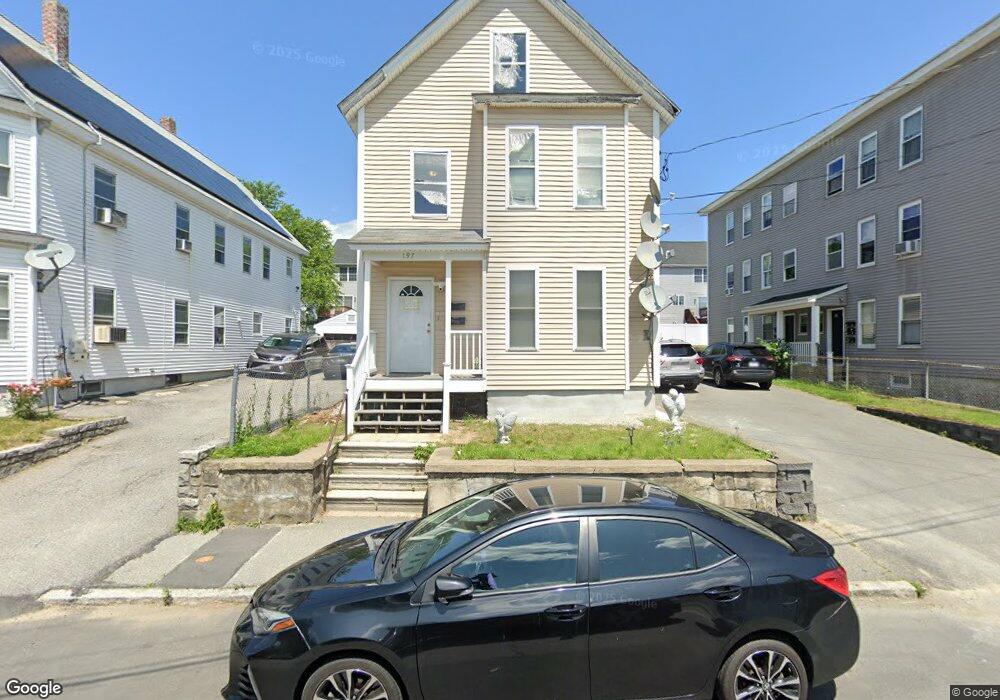 197 Cumberland Rd unit 1,197, Lowell, MA 01850 - photo 1