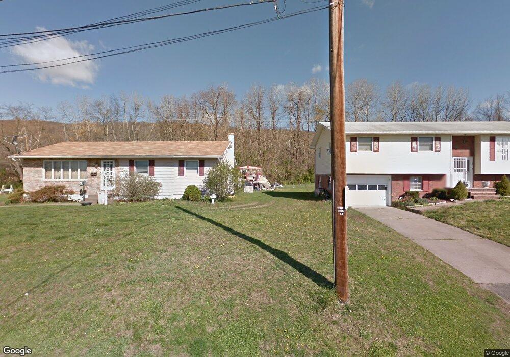 18 Kennedy Ct, Wyoming, PA 18644 - photo 1