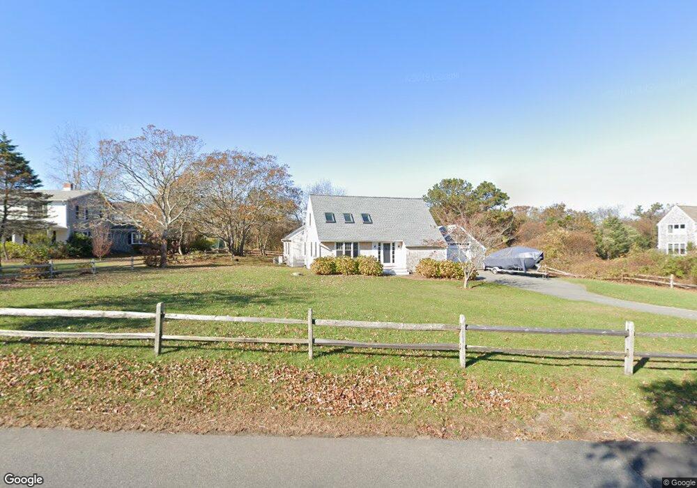7 Road To the Plains, Edgartown, MA 02539 - photo 1