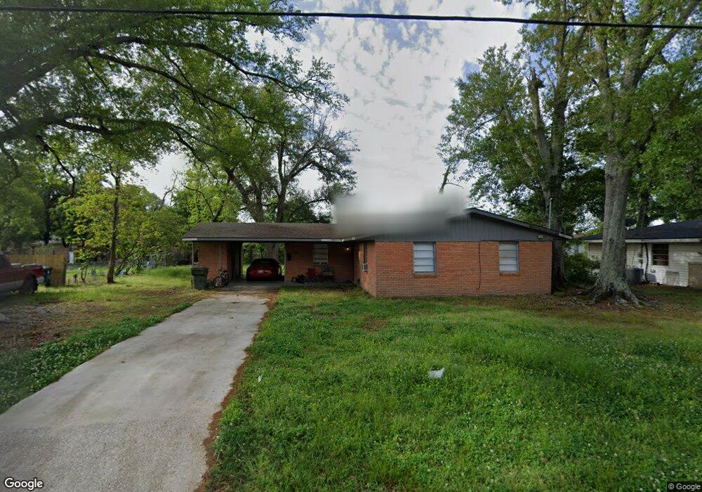 1316 Clover Dr, Lake Charles, LA 70607 - photo 1