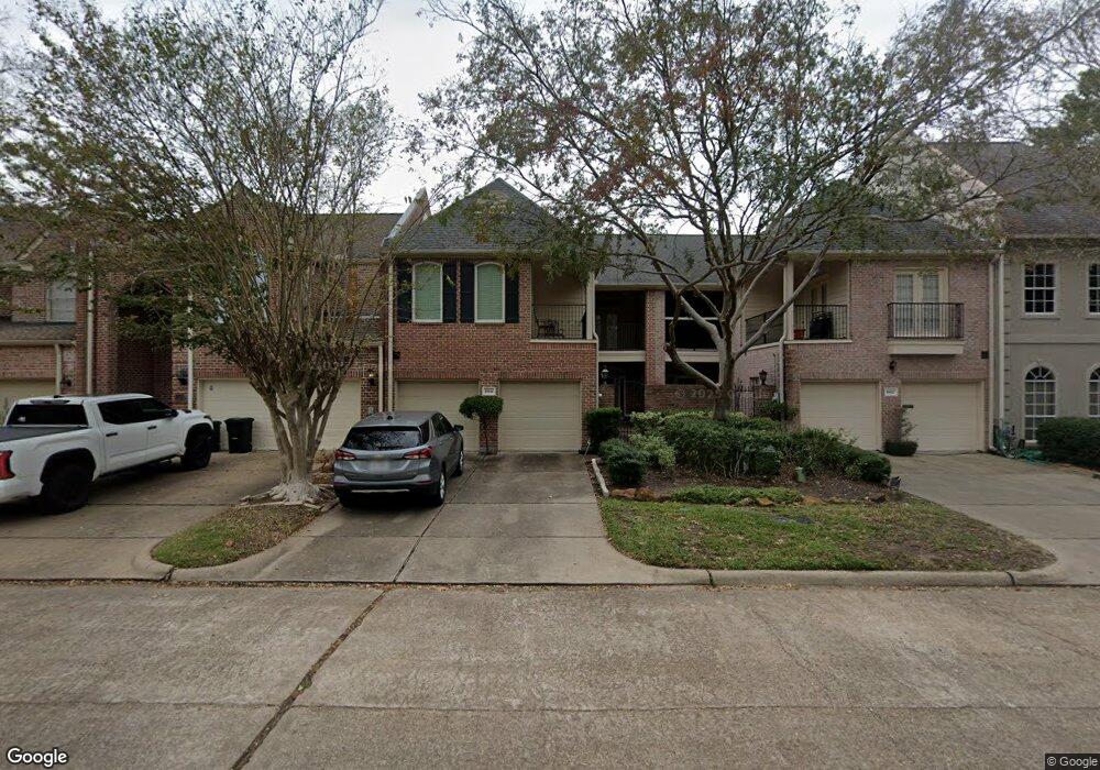 10114 Valley Forge Dr, Houston, TX 77042 - photo 1