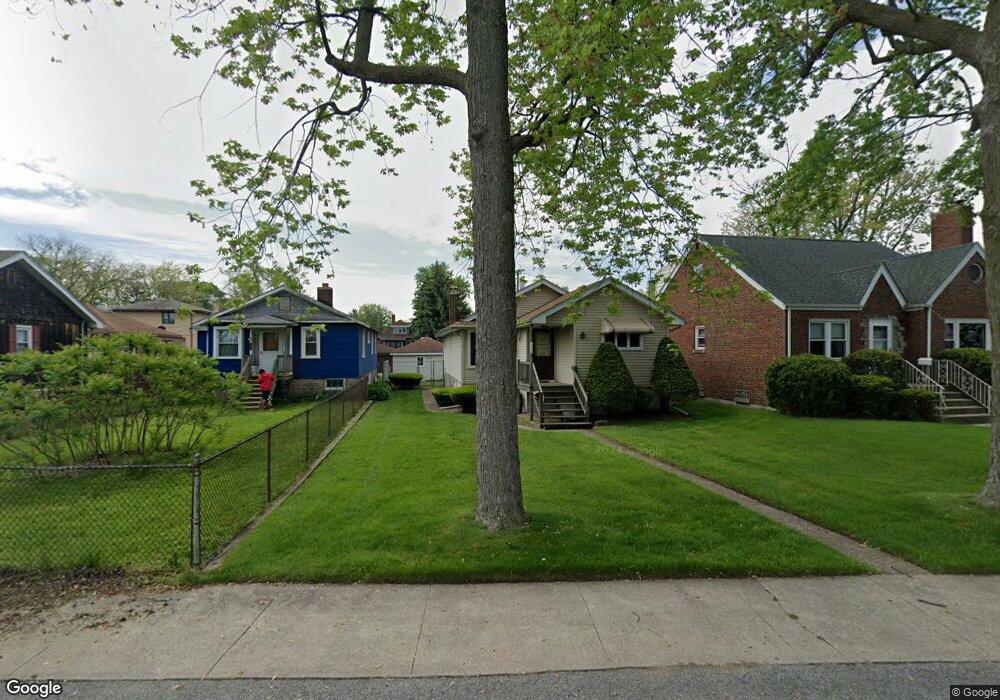 638 Burton Ct, Whiting, IN 46394 - photo 1