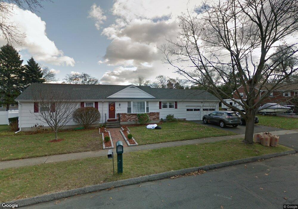 85 Colonial Dr, Stratford, CT 06614 - photo 1