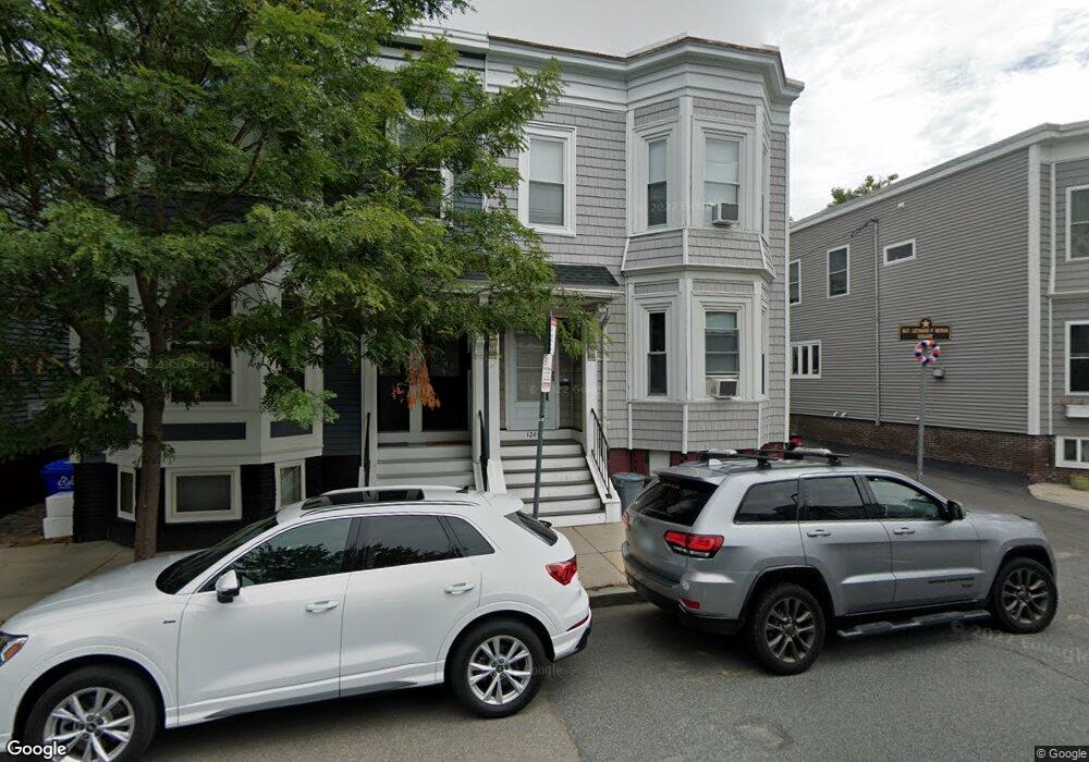 124 Marine Rd unit 2, Boston, MA 02127 - photo 1