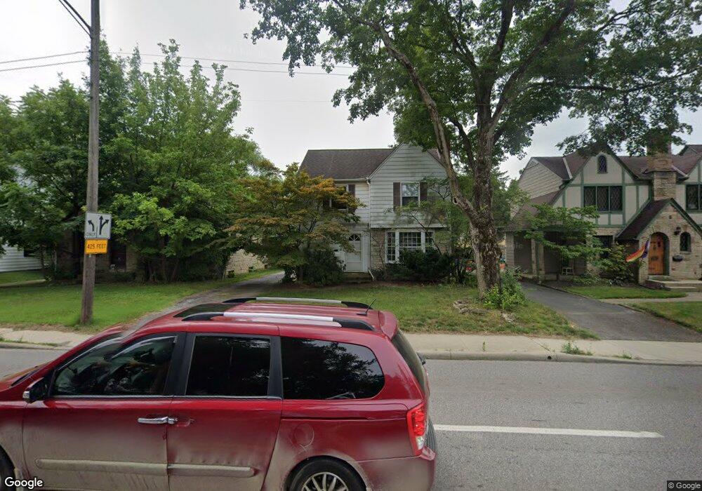 67 W Henderson Rd, Columbus, OH 43214 - photo 1