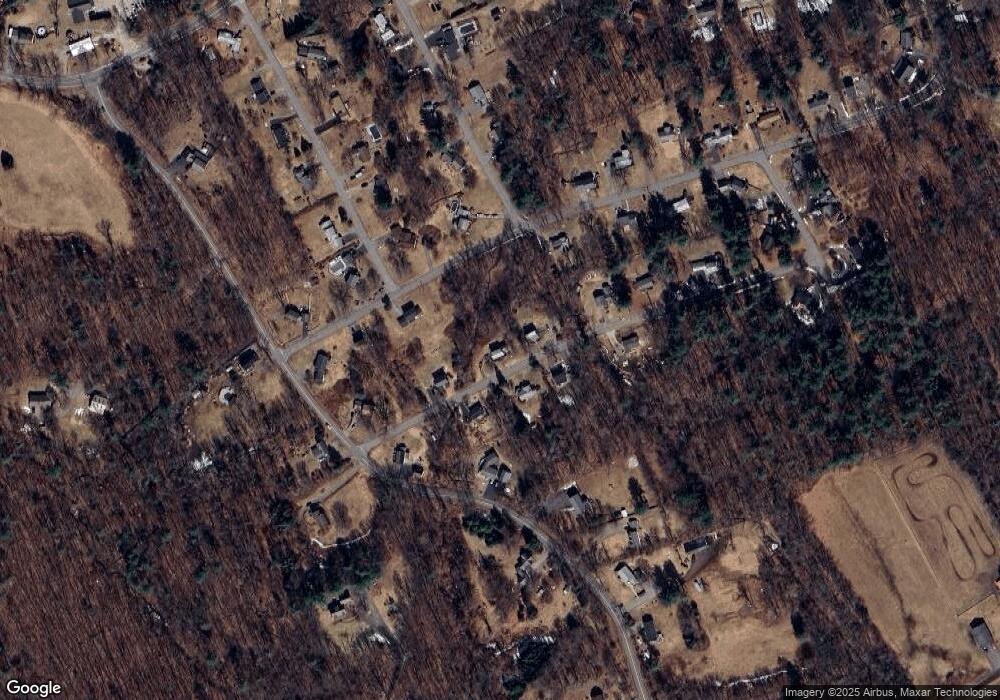 5 Juniper Ln, Atkinson, NH 03811 - photo 1