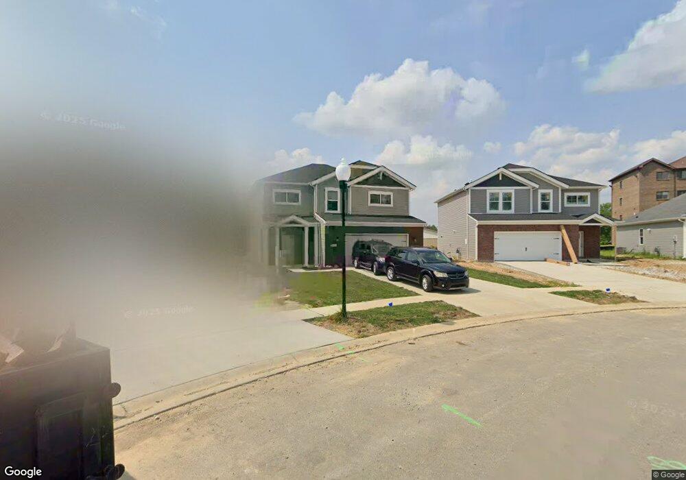 6520 Oak Village Dr, Louisville, KY 40228 - photo 1