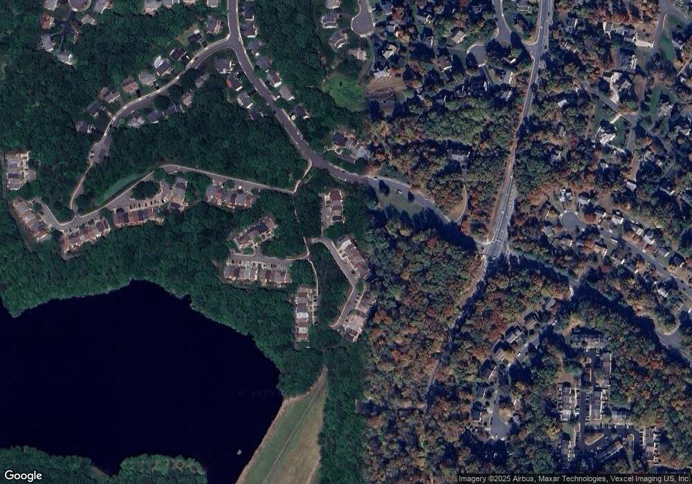 8015 Galla Knoll Cir, Springfield, VA 22153 - photo 1