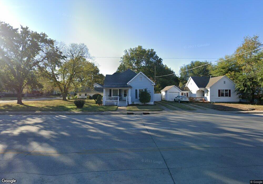 2904 Main St, Parsons, KS 67357 - photo 1