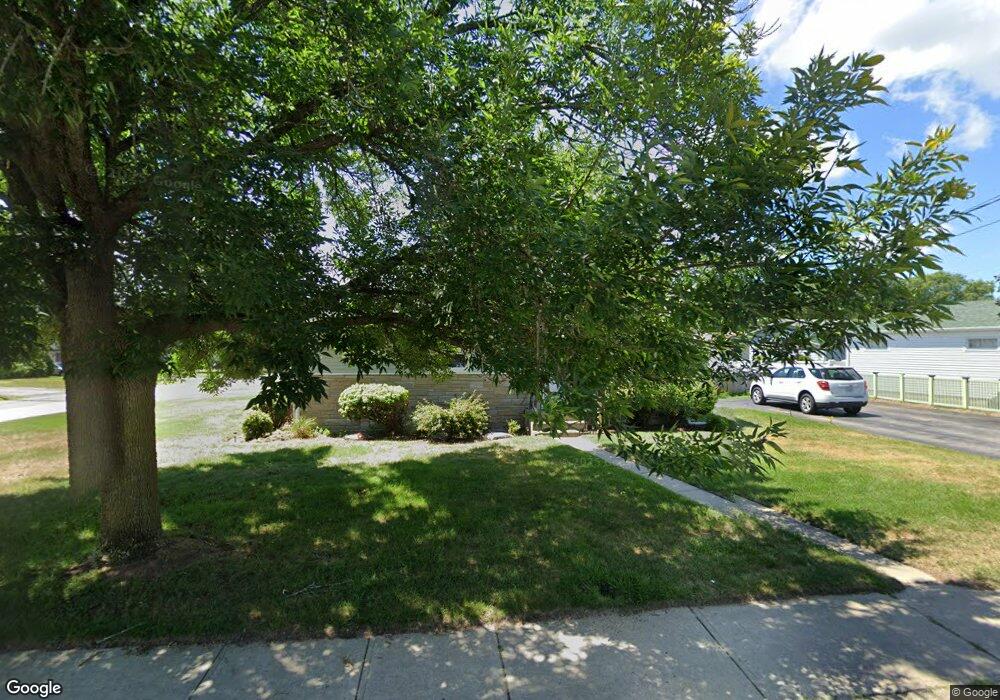 180 Strawberry Field Rd, Warwick, RI 02886 - photo 1
