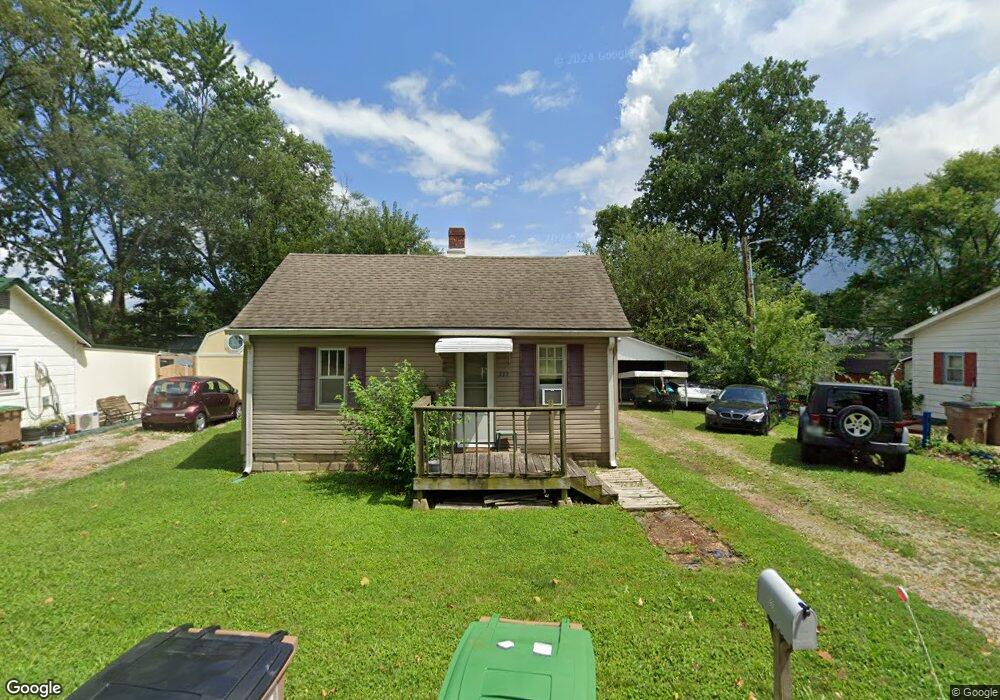 335 Mcclure Rd, Columbus, IN 47201 - photo 1