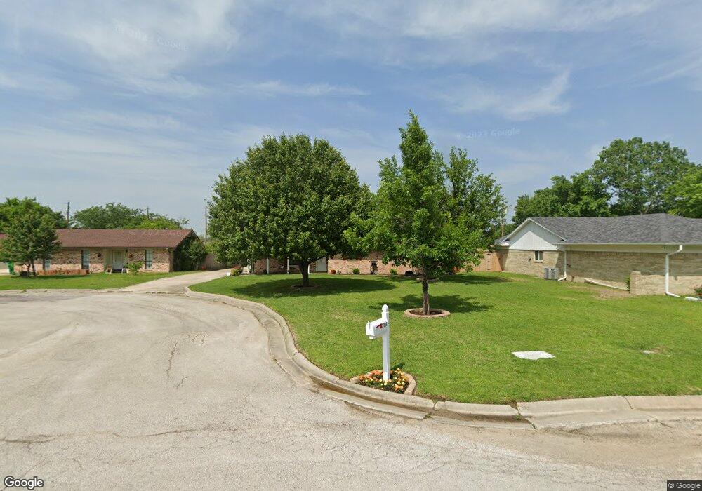 2006 Tulane Ave, Gainesville, TX 76240 - photo 1