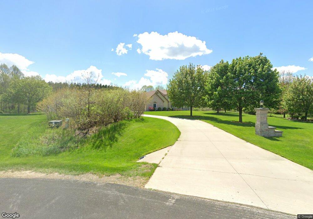 4675 Pleasant Heights Place, West Bend, WI 53090 - photo 1