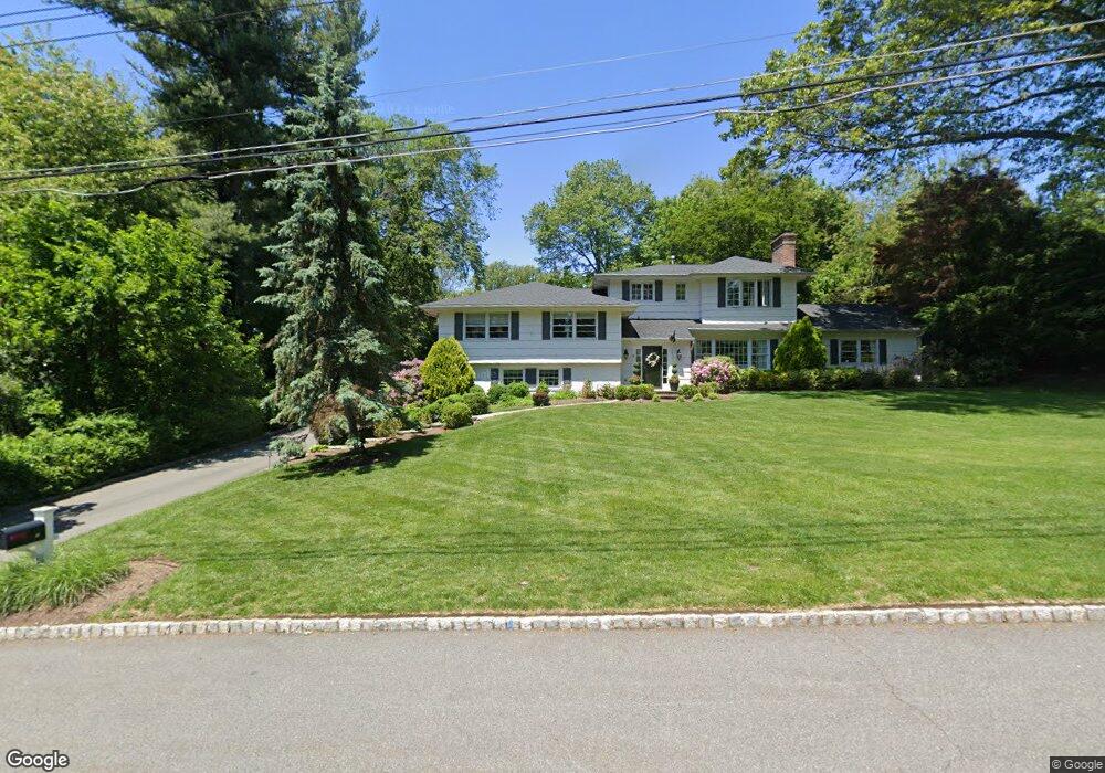 16 Warwick Rd, Chatham, NJ 07928 - photo 1