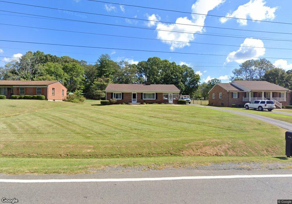 229 Seminole Dr, Madison Heights, VA 24572 - photo 1